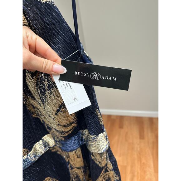 NEW NWT Betsy & Adam Women's Metallic-Print Halter Gown size 10 Navy Gold - Picture 6 of 7